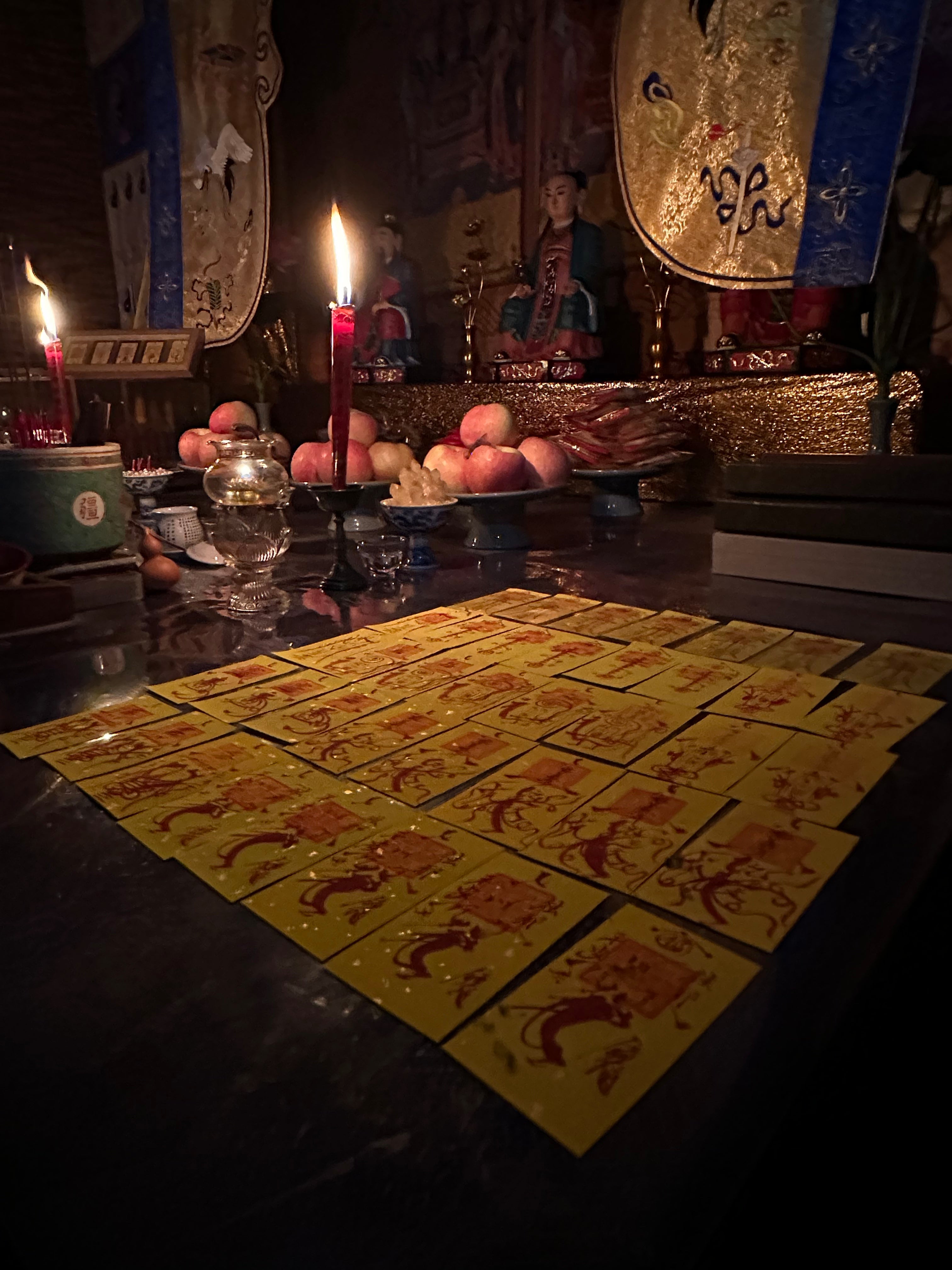 Charisma-Enhancing Talisman